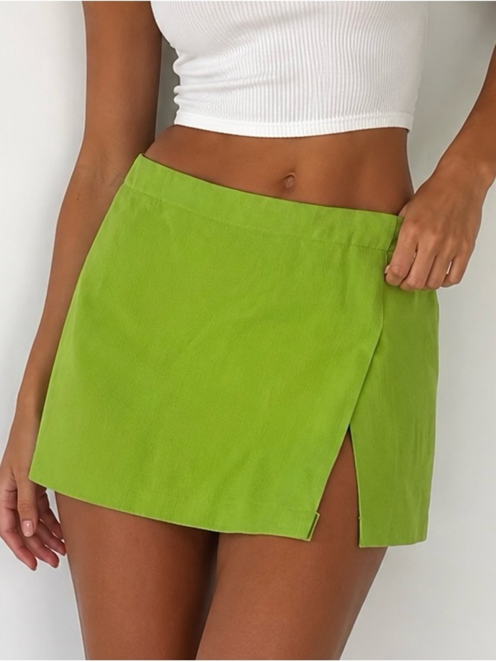Miaou Neon Green Apparel Tag Detail